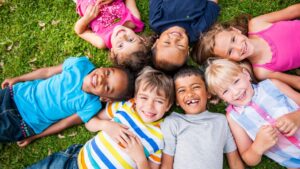 10 Fun and Creative Ideas to Keep Kids Engaged on Vacation!