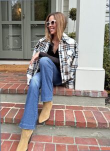 Chic and Comfy: Your Ultimate Guide to Mom Style