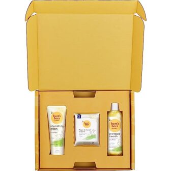 Burt's Bees Baby Gift Set for Baby Showers, Includ... - Image 9