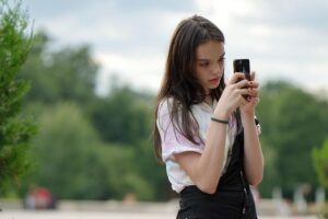 Essential Tech Tips for Parents of Teens and Tweens