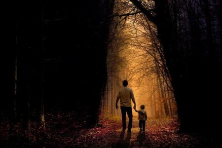Embracing Bonding: Dads, Babywearing, and Heartfelt Tips