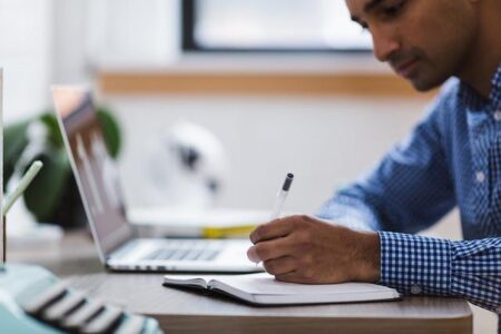 Mastering Note-Taking: A Guide to Teaching Kids Effectively