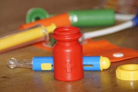 Guiding Your Little One: Managing Common Newborn Illnesses