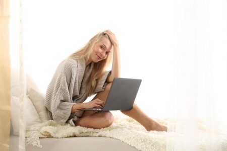 Navigating Isolation: Tips for Work-From-Home Parents